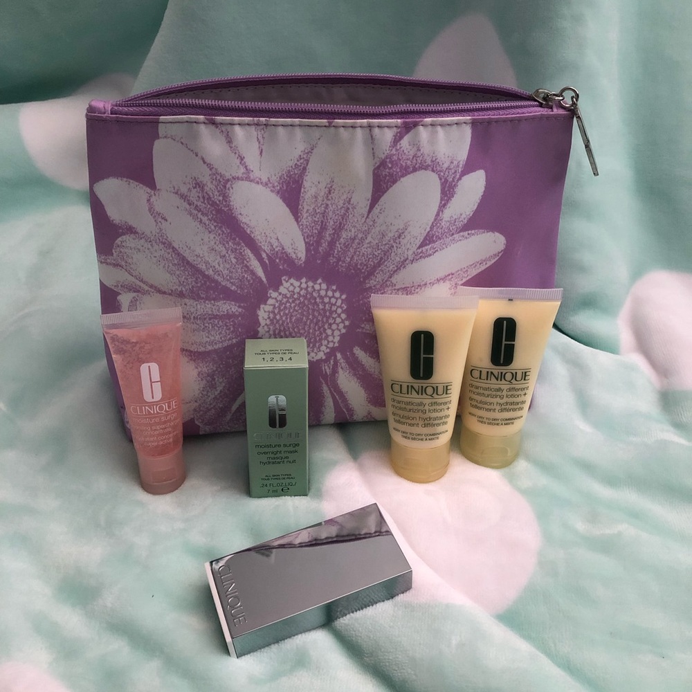 Clinique make-up bag and misc items